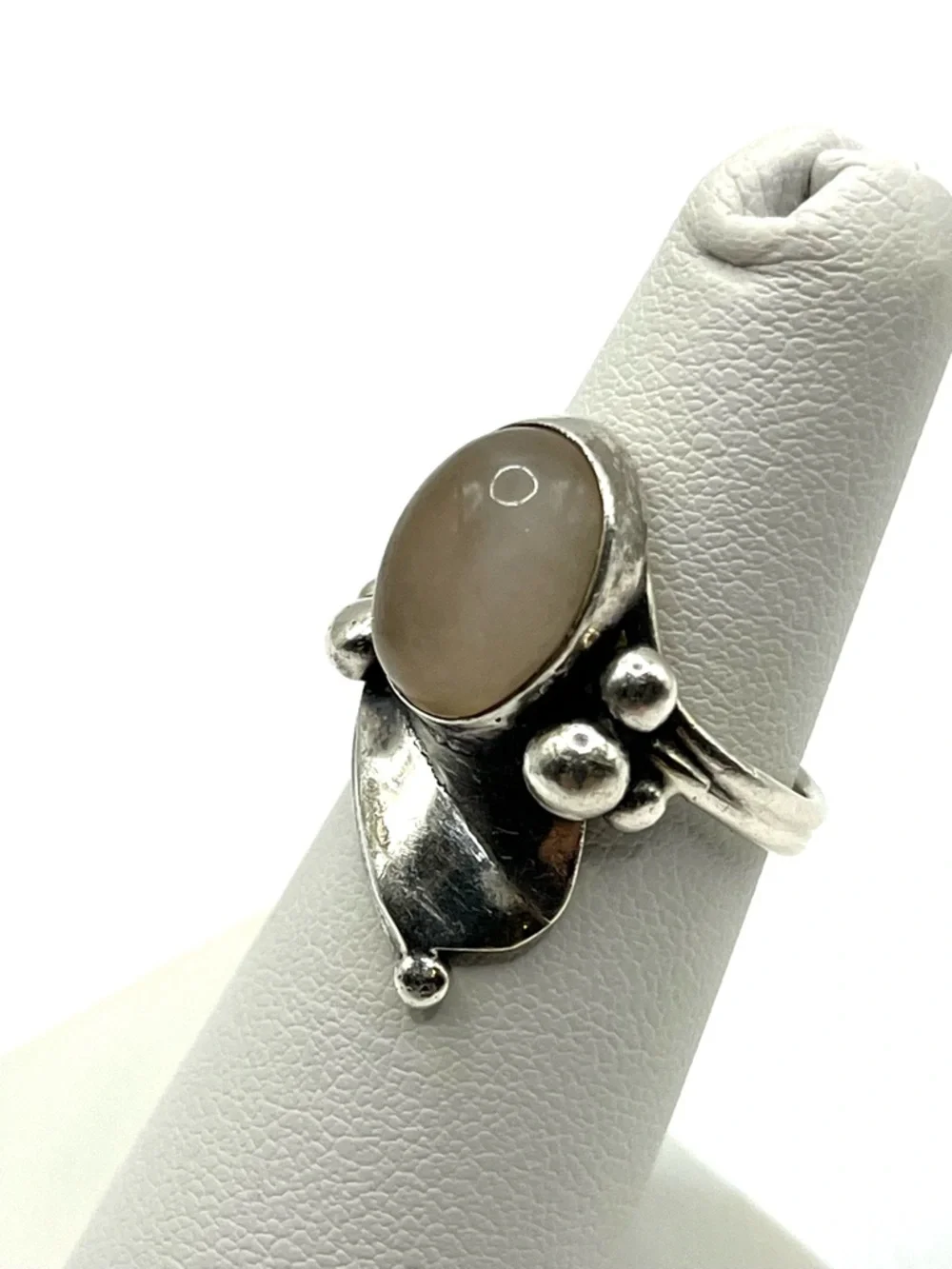 Vintage chic silver
